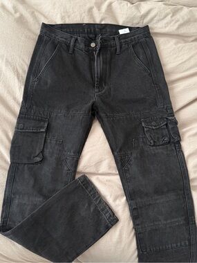 Black relaxed cargo jeans 29” w